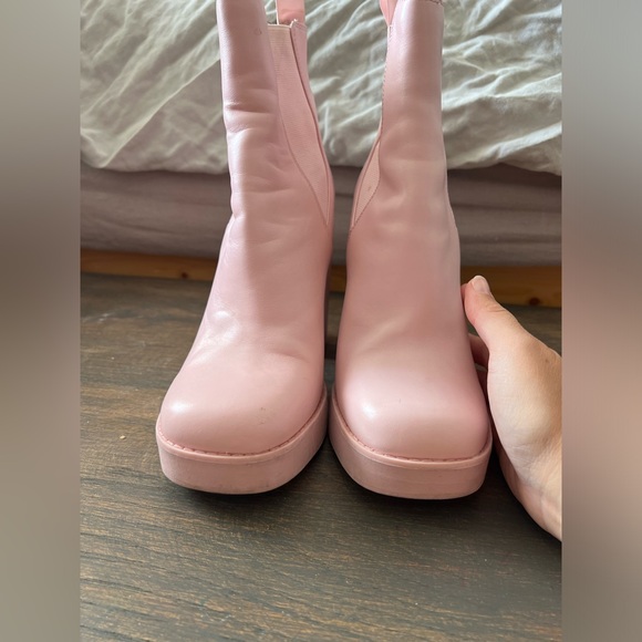 Steve Madden Pink Leather Triple platform Boots - Picture 12 of 15